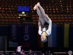 isr ph simone ferraro sfa08193 copia